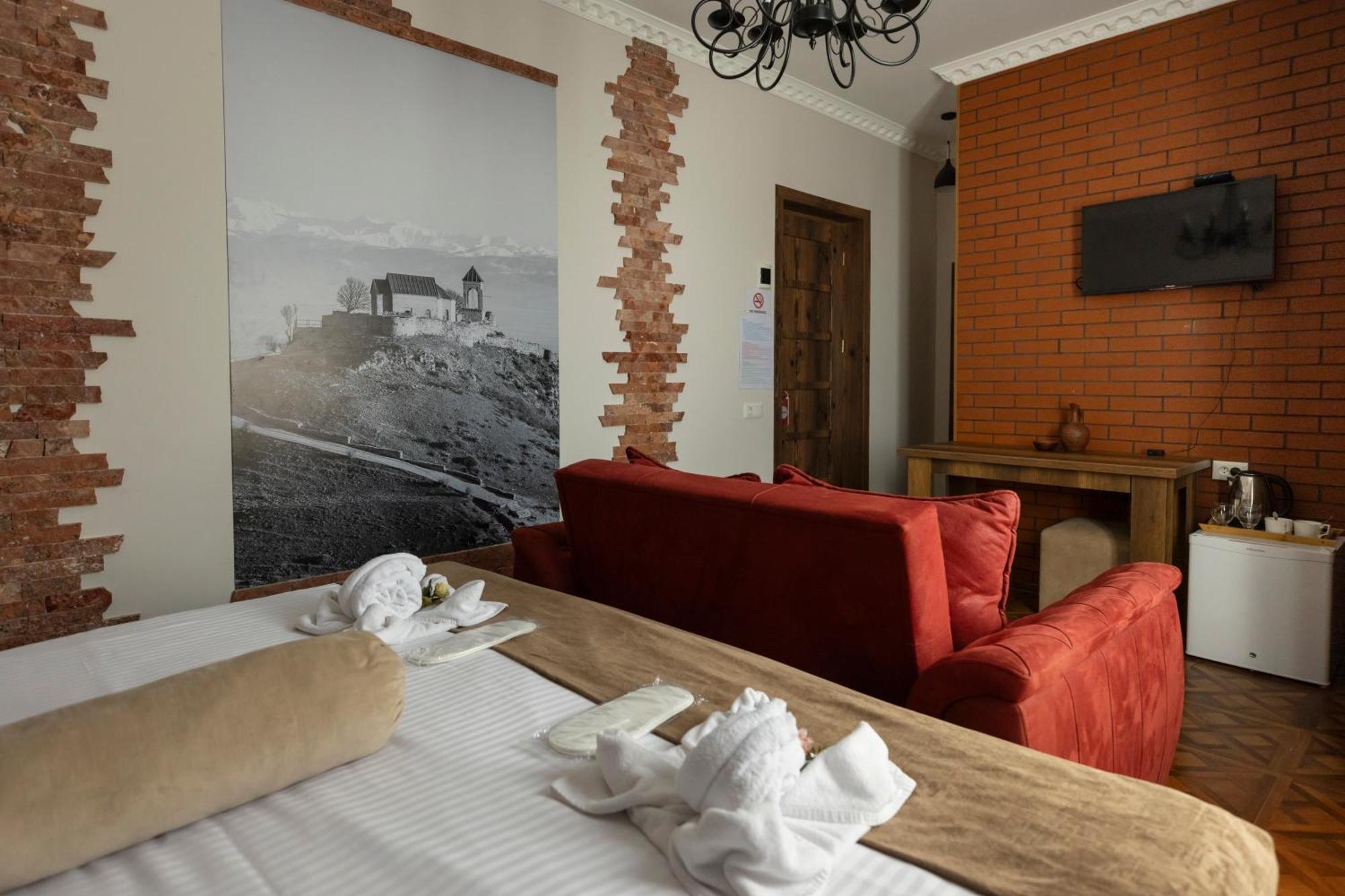 Hestia Boutique Hotel Gori Exteriör bild