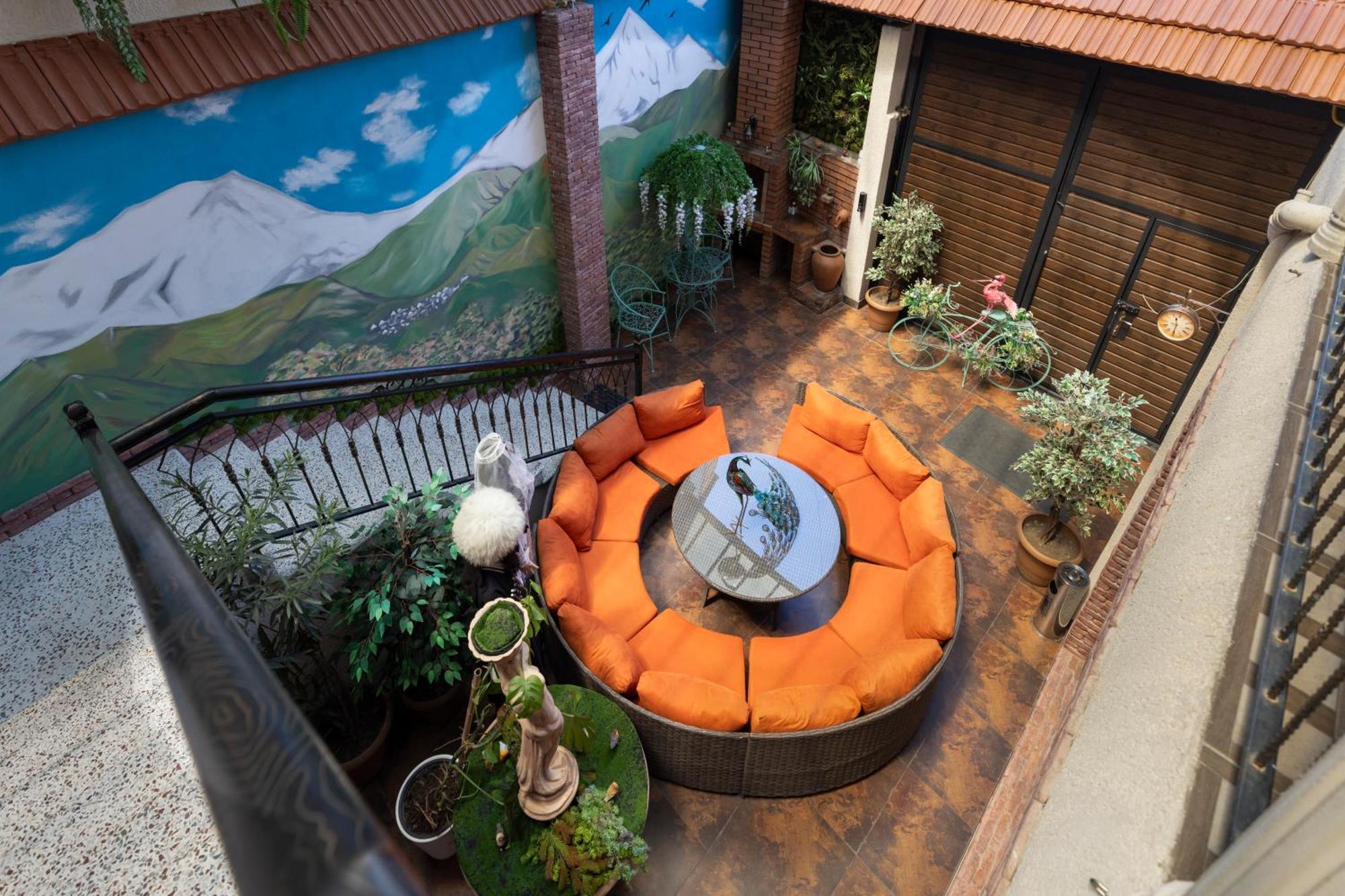 Hestia Boutique Hotel Gori Exteriör bild